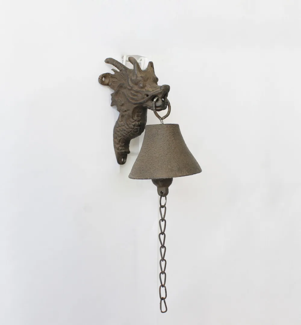 Vintage Brown Metal Iron Doorbell Wall Hanging Welcome Casting Wireless Doorbell Balcony Garden Decorations