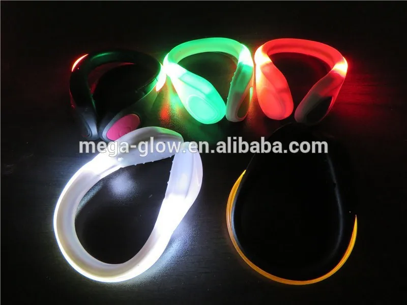 wholesale High quality shoe clip light shoe clip light glow in dark shoe clip light sports toy
