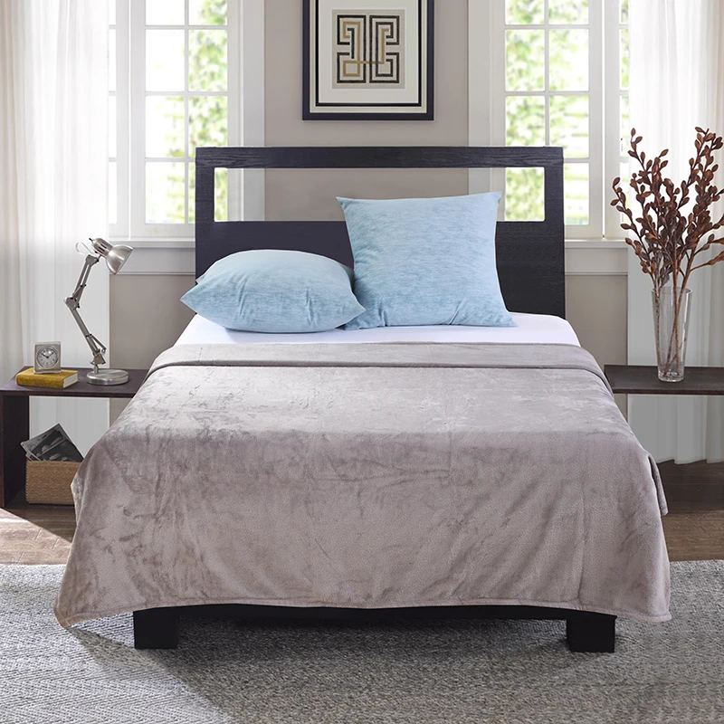 
2015 новинка 150*200cm коричневый флис теплый плед высокое качество однотонные одеяла на кровать полиэстер текстильный плед для 