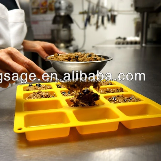 hot sale 12 Cup Mini baking Pan ,microwave oven cake baking tray