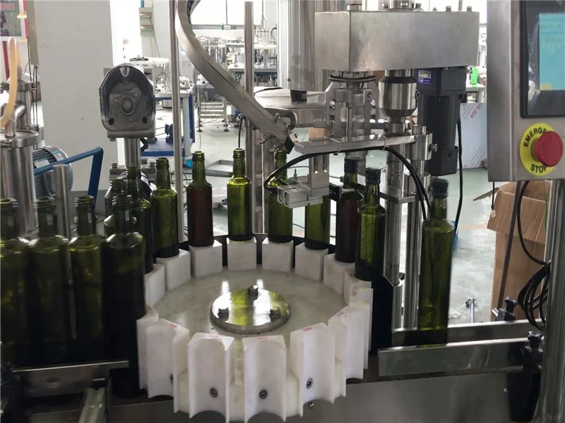 Lemon Oil Filling Capping Machine With Labeling  Coconut oil filling machine With Four head