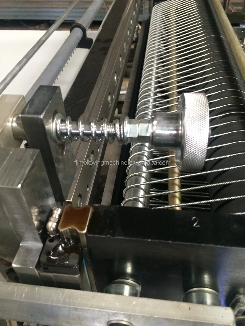 Zhejiang Wenzhou nylon PE HDPE Plastic bag cutting machine