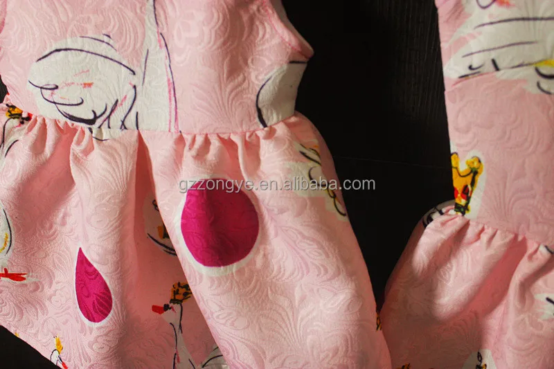 Guangzhou wholesale mom and daughter dresses matching new design, printed pink party dresses for party