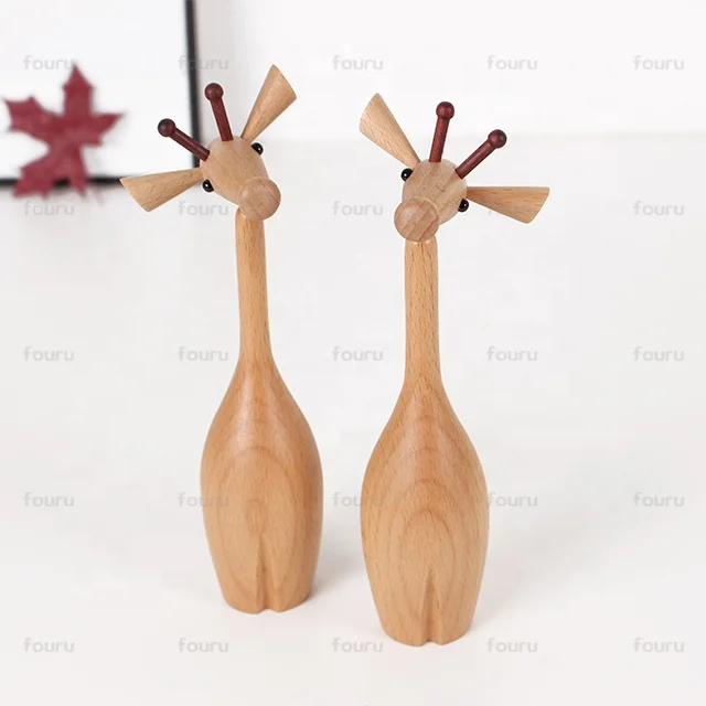 
Nordic wooden animal giraffe crafts and arts and handcrafted wood products Can be 360 Degrees Activity for home decor 