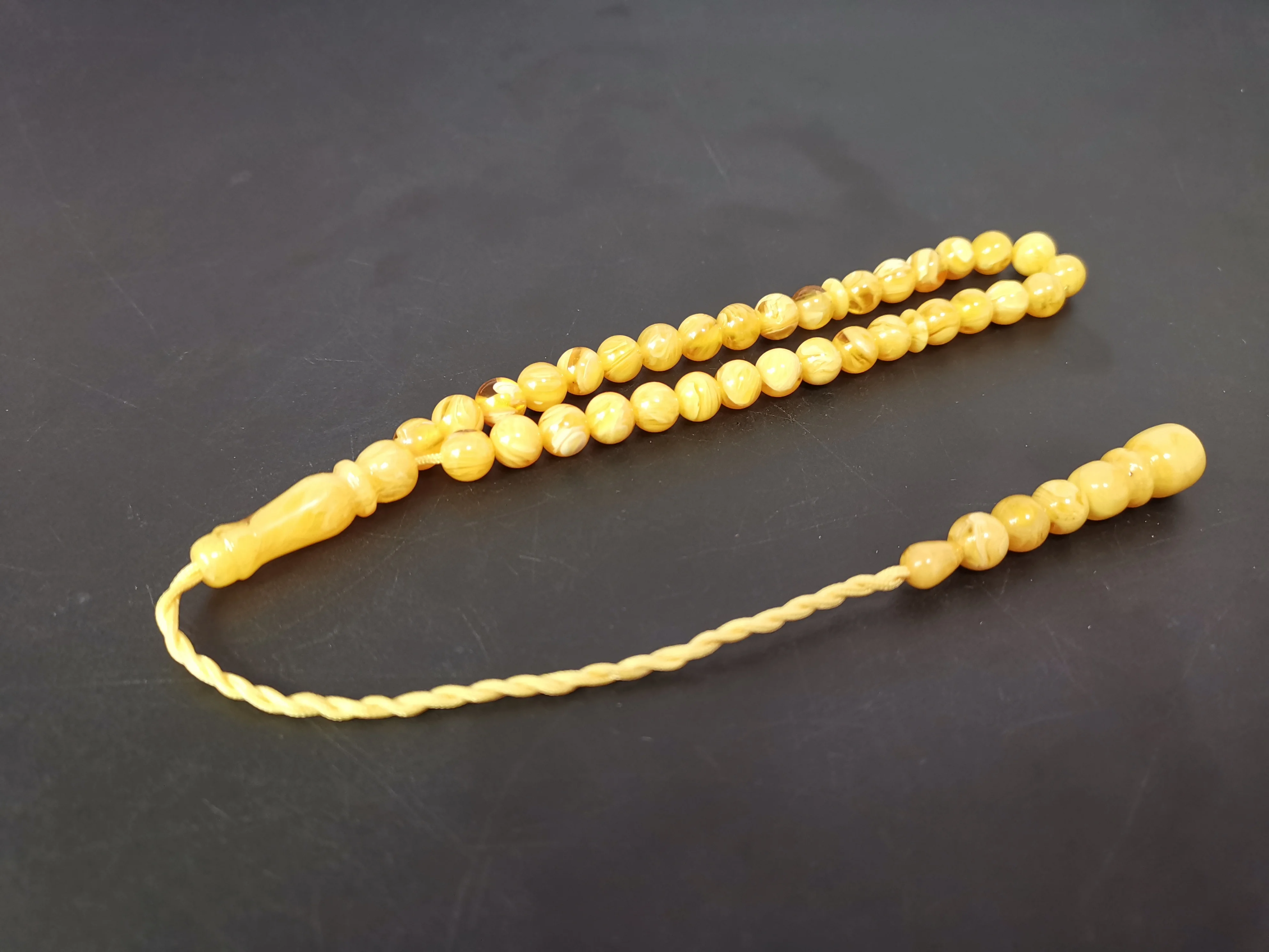 Wholesale smell 8mm 33 beads amber prayer beads rosary