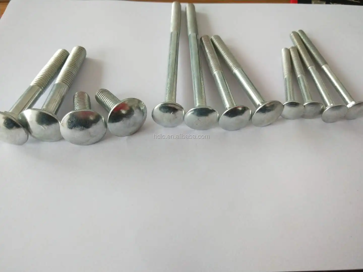 
DIN603 carriage bolt M10x30 zinc plated fastener 