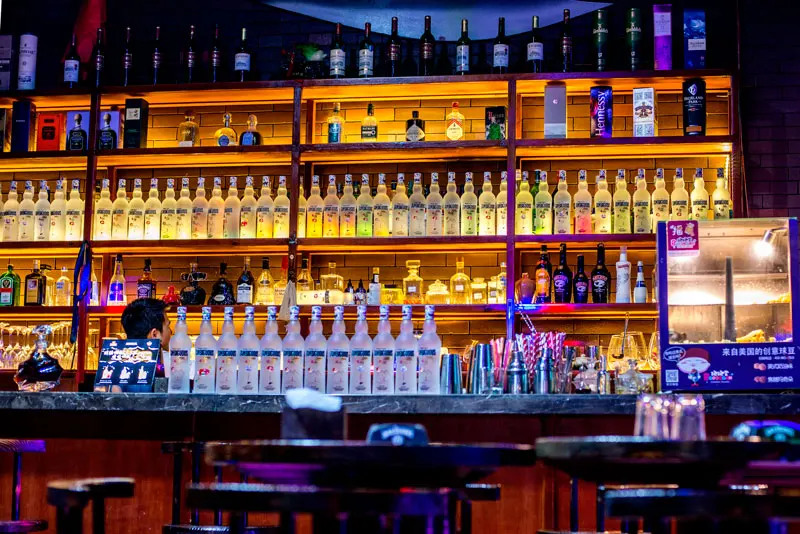 Wholesale price for private label brand  Vodka and flavored vodka type,vodka distillery for sale