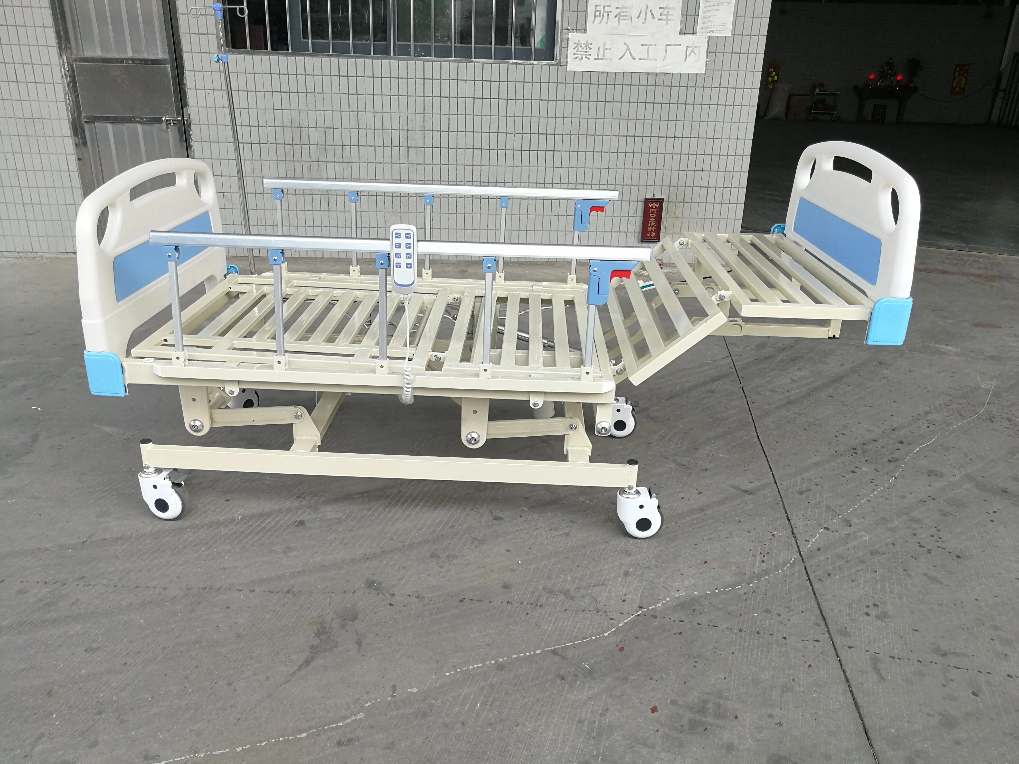 3 Function Electric Seating convertible hospital recliner chair bed