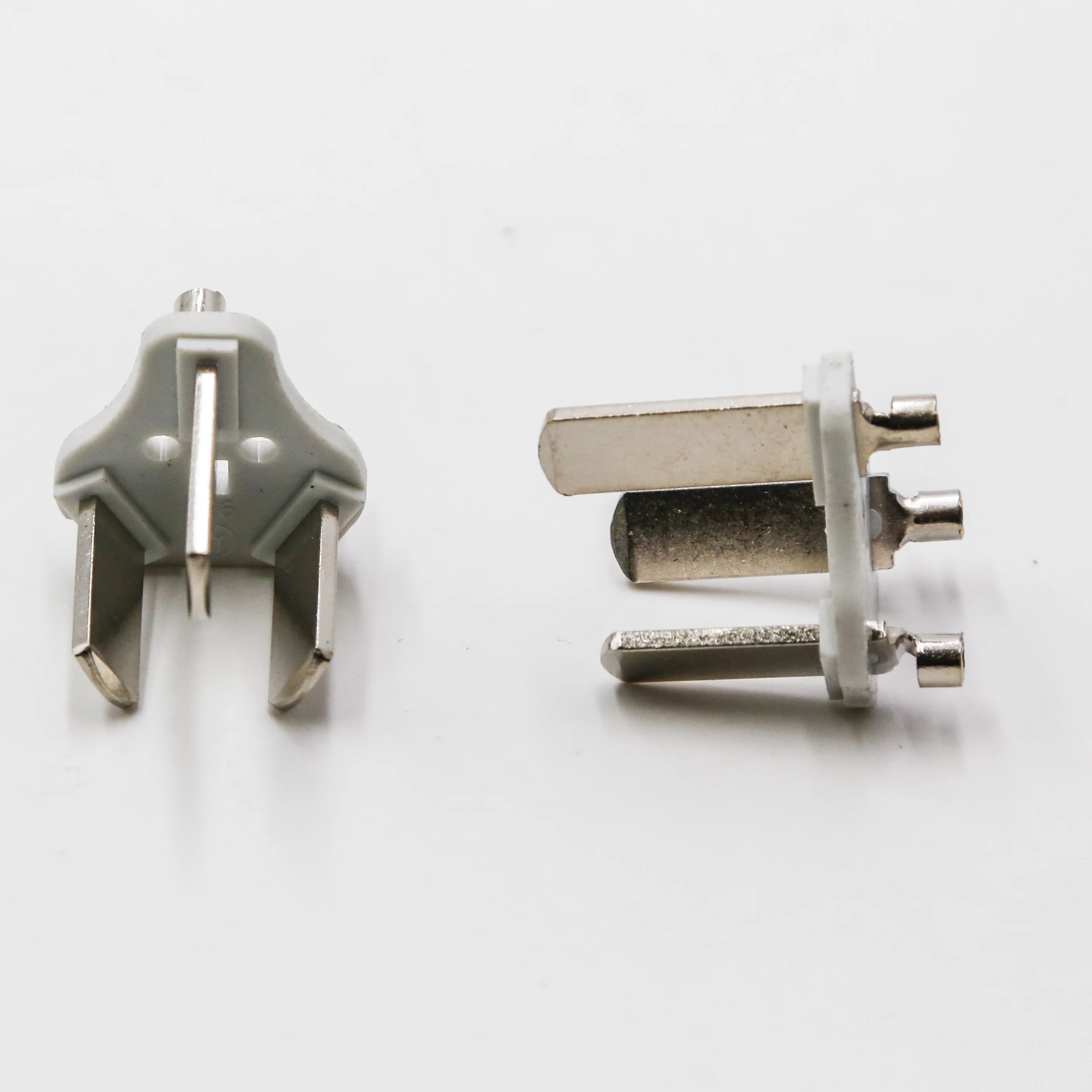 
argentina plug insert 2 pins 3 pins iram 2036 2073 
