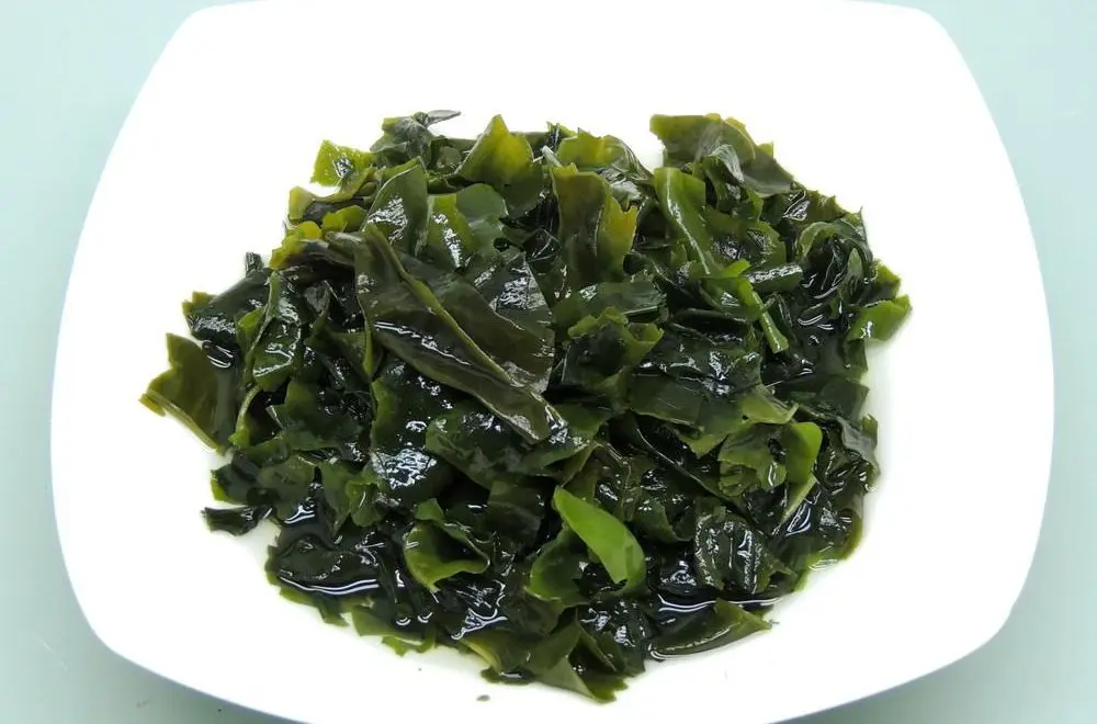 Export Dark Green Grade ABC Dried Cut Wakame Seaweed buy wakame seaweed