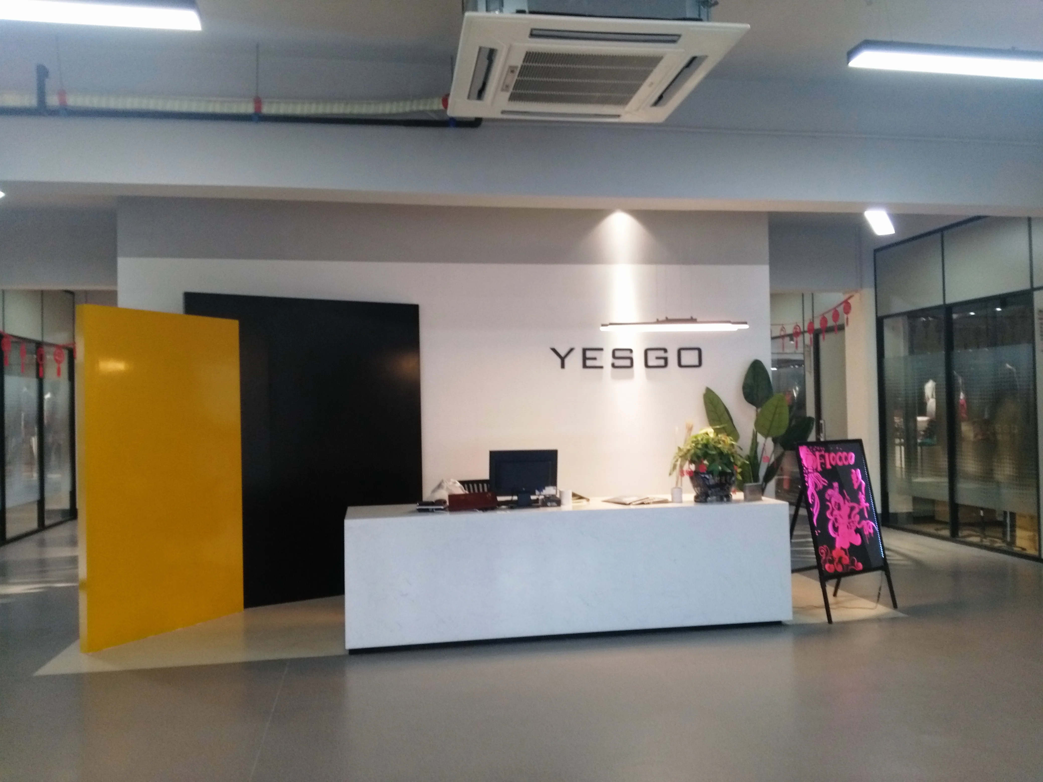 
Looking for Apparel agent agency services business services garment partner in Ningbo China 