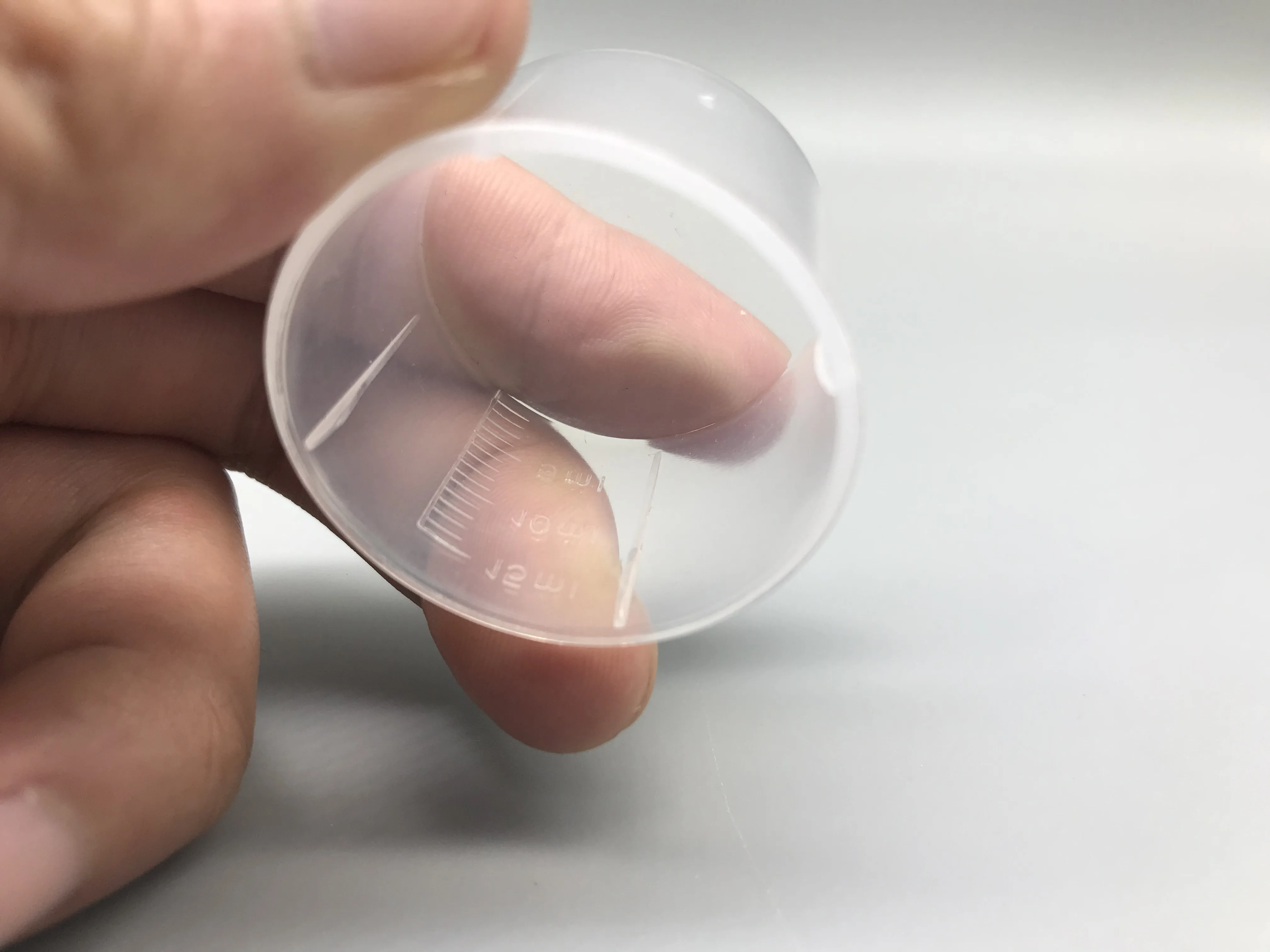 Sterile clear 15ml PP plastic  disposable medicine measuring cup for cough syrup bottle