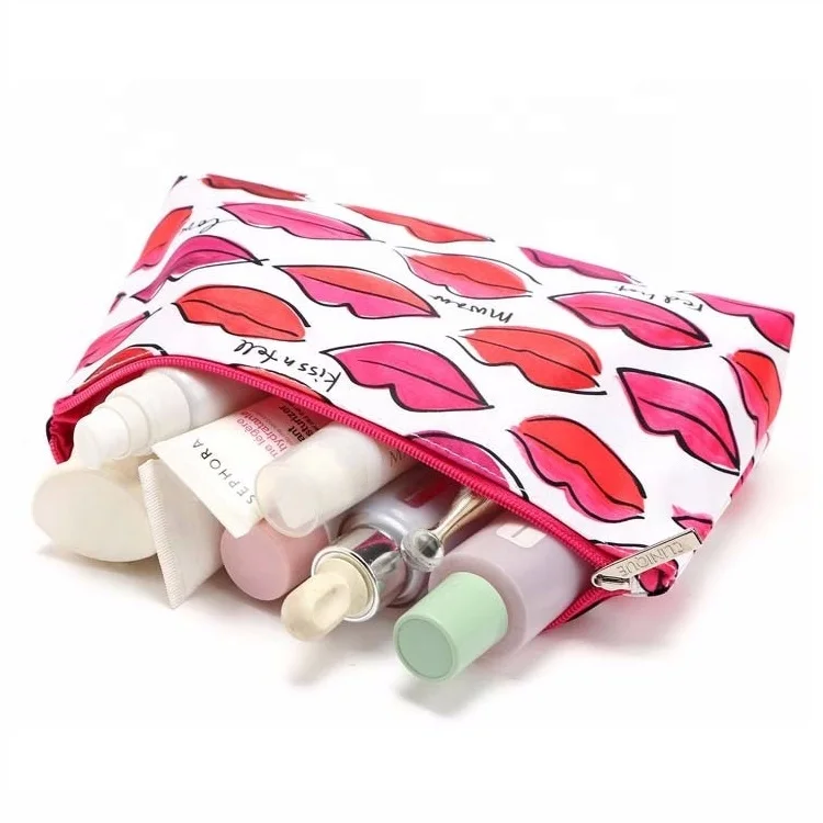 Мини Милая косметичка атласная