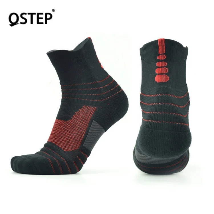 Оптовая продажа, носки OEM, дышащие мужские спортивные походные уличные баскетбольные носки с пользовательским логотипом, махровые спортивные носки