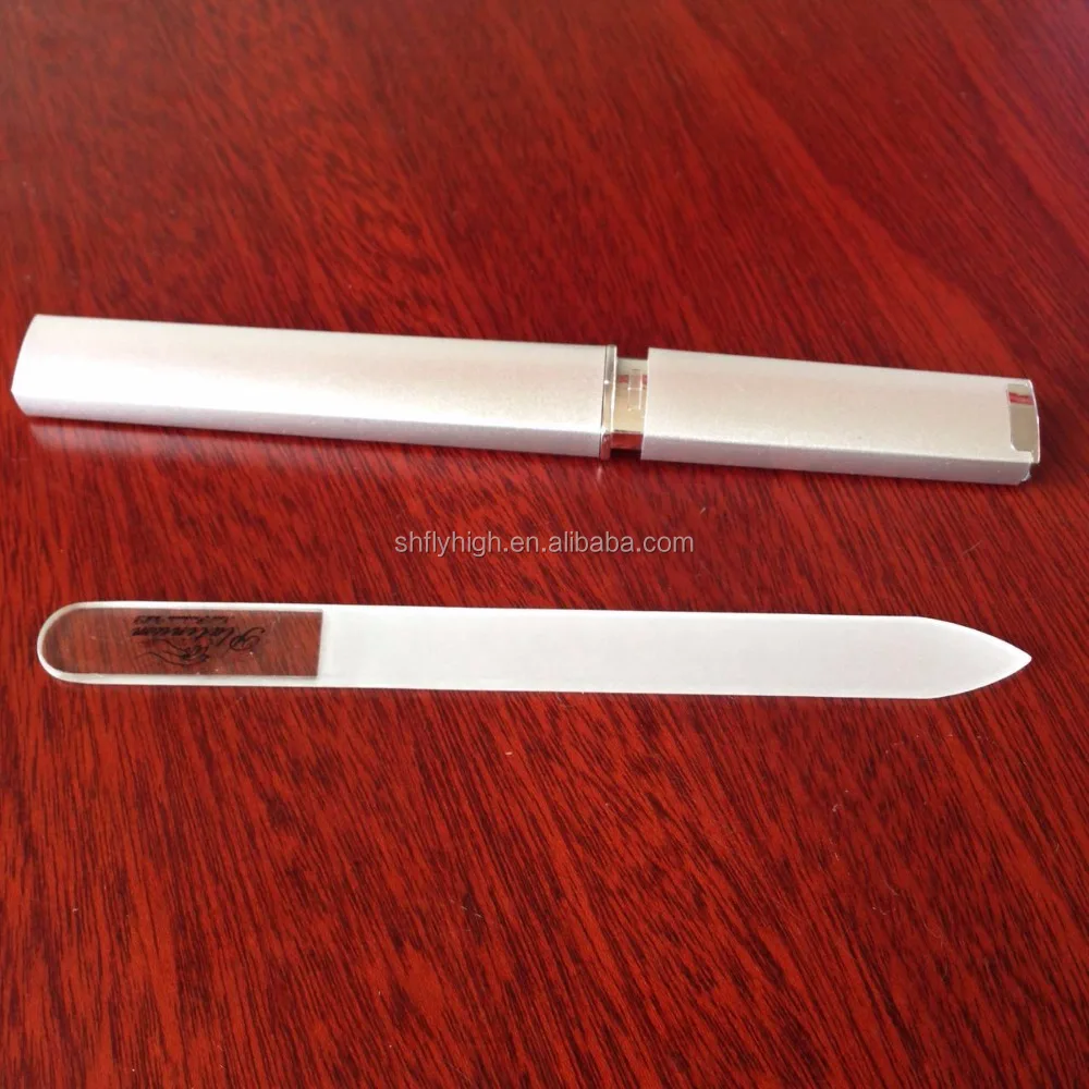 Glass nail file with aluminium case