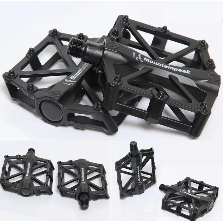 9/16-Inch Spindle Resin/Alloy Bicycle Pedals with Toe Clips and Straps