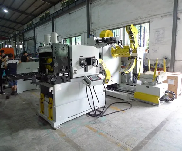 3 in 1  coil feeding line for high thickness steel  decoiler straightener feeder