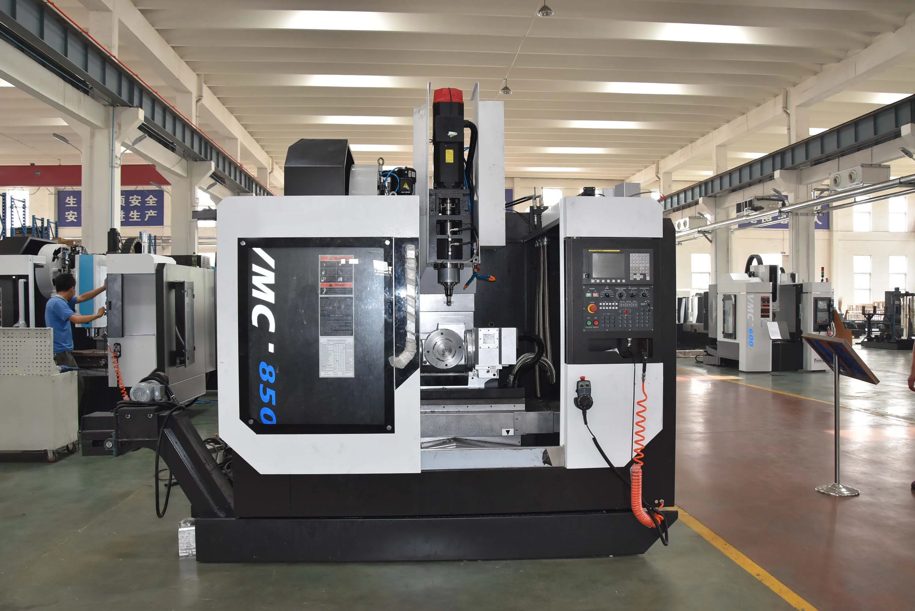  Вертикальный обрабатывающий центр с ЧПУ небольшой 5 axis CNC фрезерный станок
