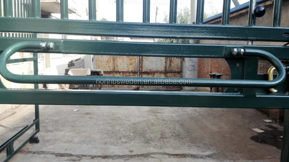 2020 new type horse stable with split door