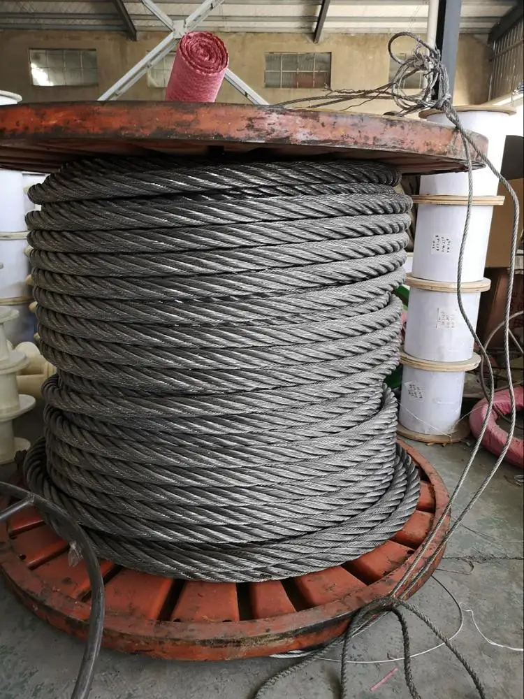 AISI 316L 8X19S+FC Right Lay 6mm Diameter Finish Bright Tensile Strength Breaking Load For Elevator Hoisting