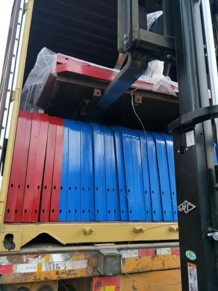 
Tractor Trailer Tipping 