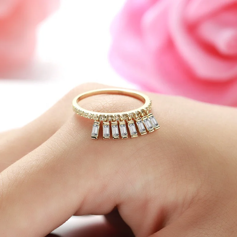 2019 Popular European Luxury Square Zircon Paved Engaging Ring Shiny Diamond baguette ring 925 silver sterling