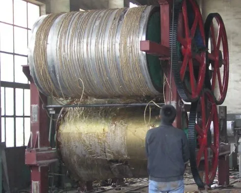 Высокоскоростная машина для окрашивания крепированной бумаги