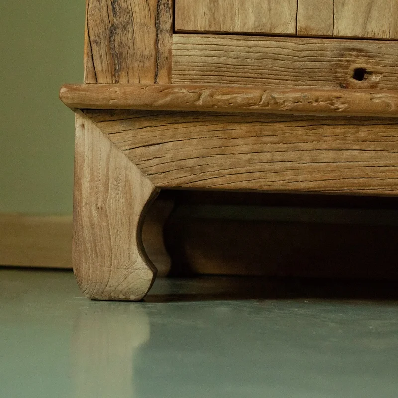Reclaimed elm natural wood  rustic furniture solid wood customized furniture bespoke furniture supplier living room cabinet