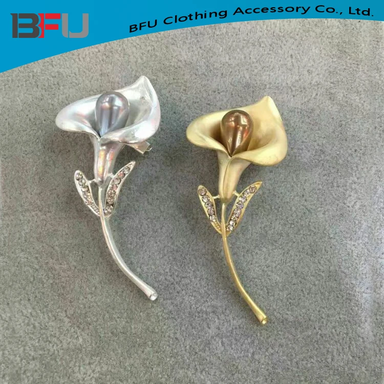 new design brooch new arrival diamond brooch flower latest design