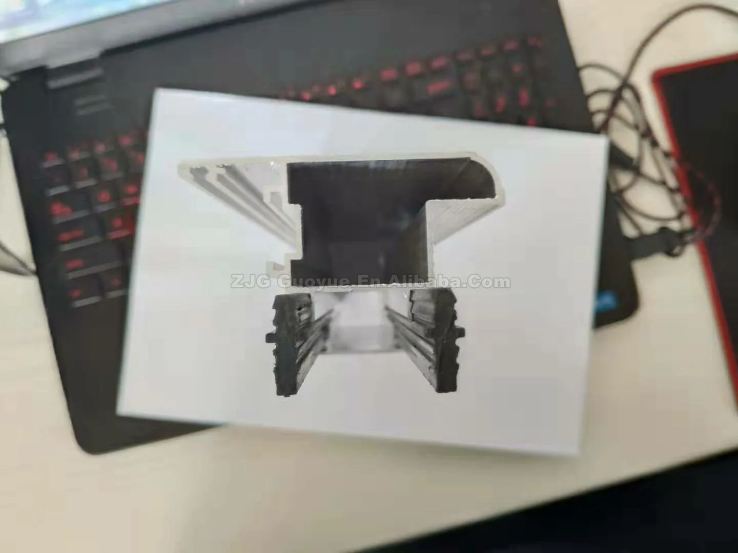 Полиамидная Тепловая полоса для изолированной оконной системы