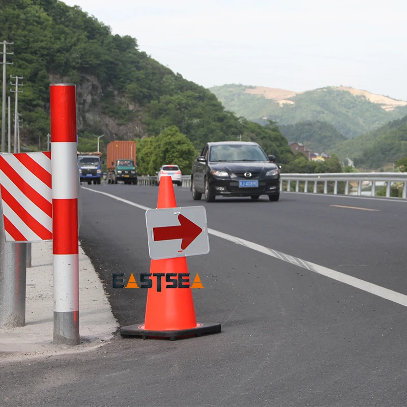Traffic Cone-use safety indicating Board