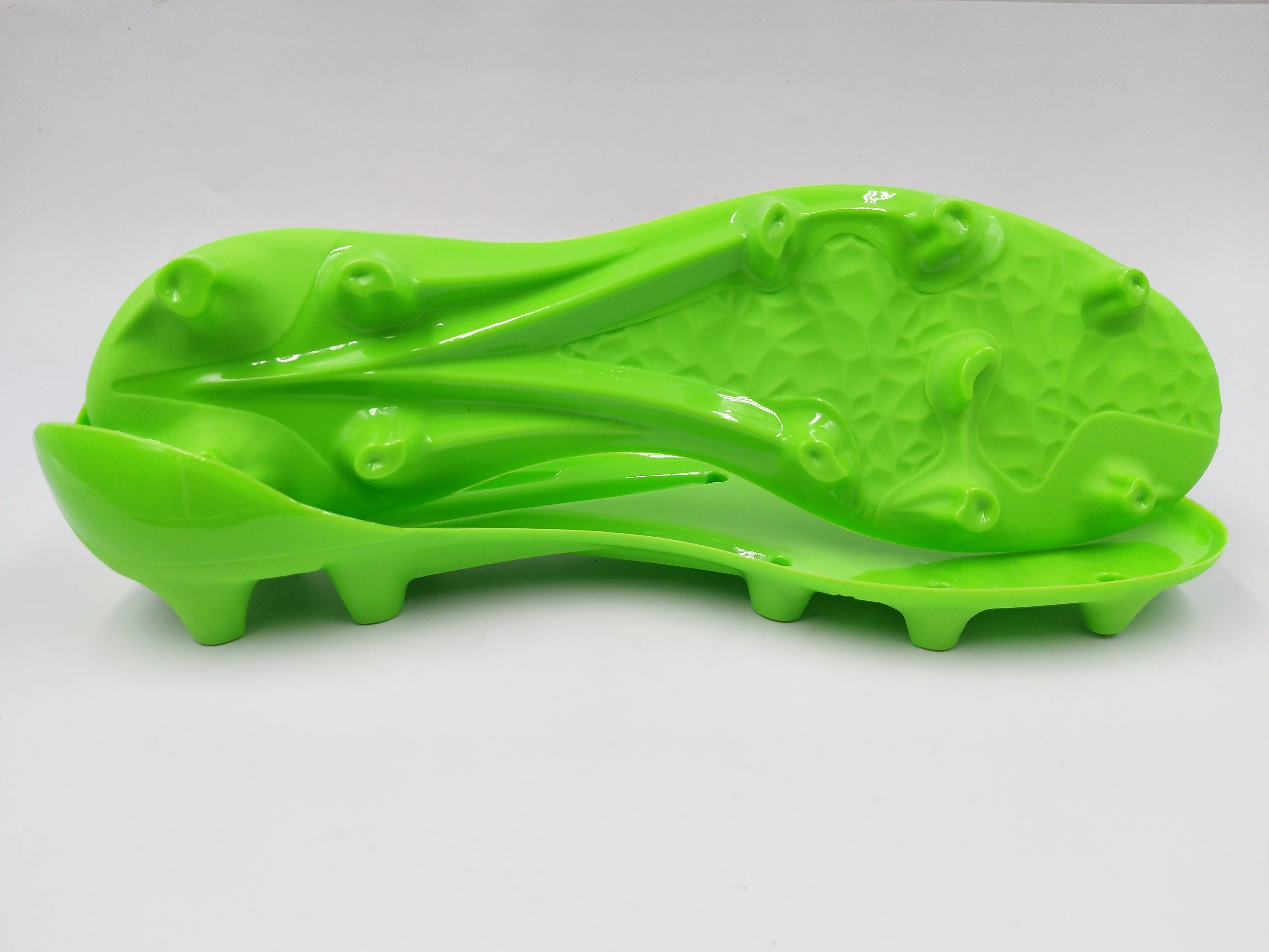 Multiple cheap popular style TPR soccer outsole mould designs