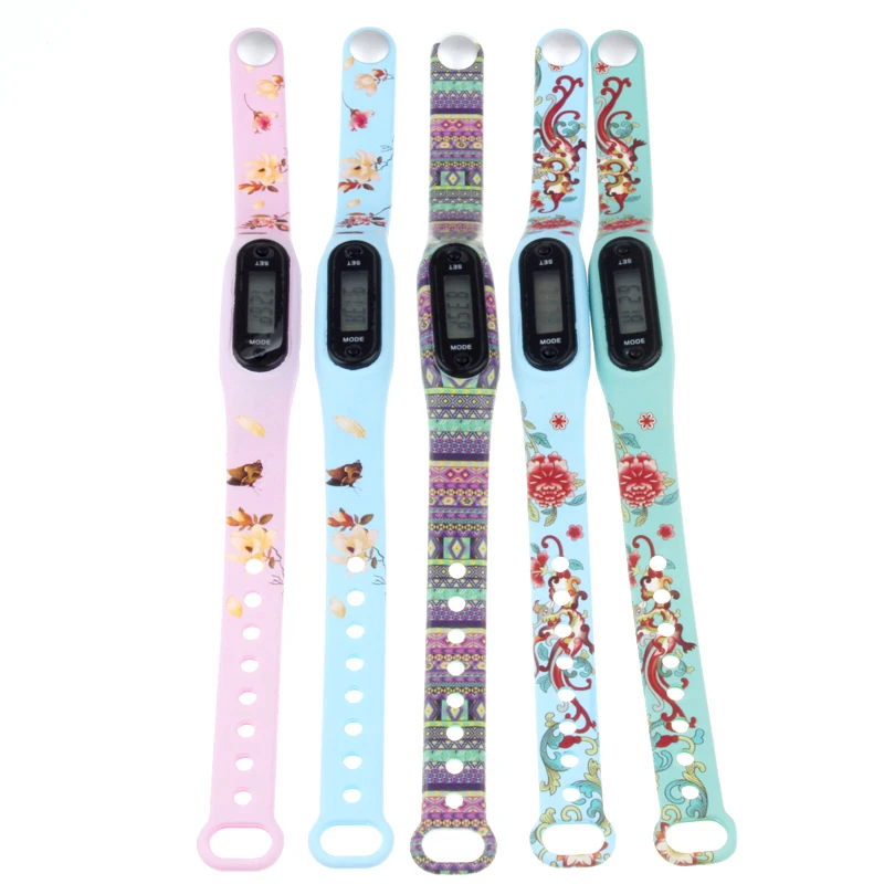
Novelty Items 2017 fashion fitness wristband bracelet ice blue pedometer for kids running watches 