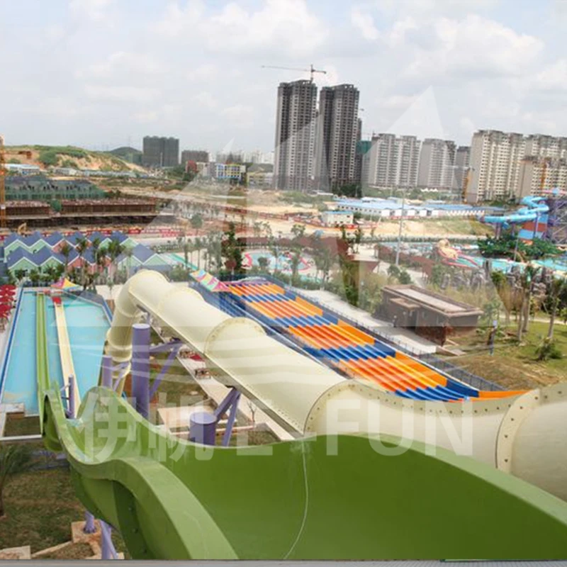 China Guangxi 30,000 Fiberglass Water Slide / Wave Pool / Family Water Playground Water Park