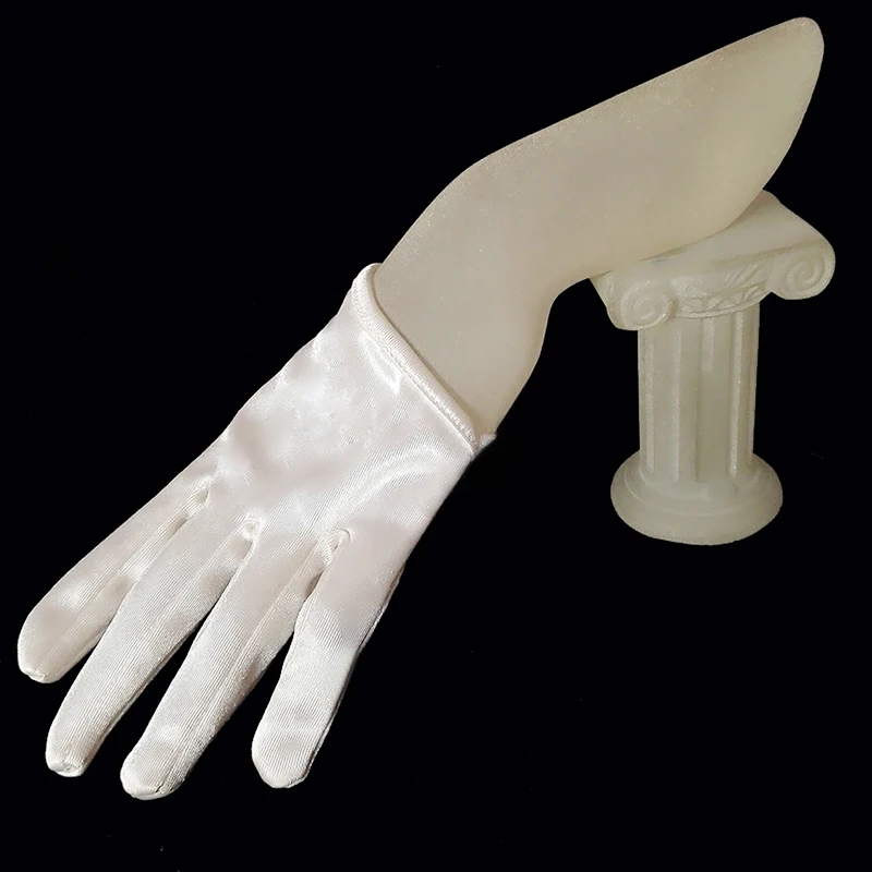 
Bridal Accessories Wholesale Half-palm Finger Gloves Show the Finger Sleeves of Spandex Elastic Satin Clothing for Stage Use 