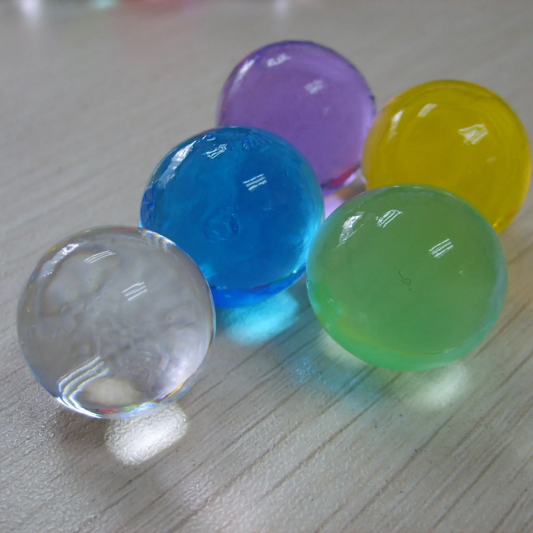 colorful gel for flower arrangements