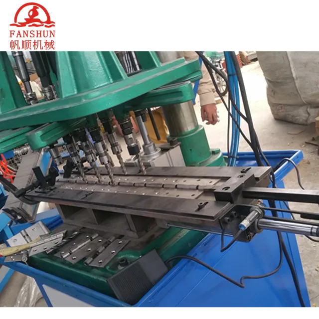 Станок для снятия фаски дверных