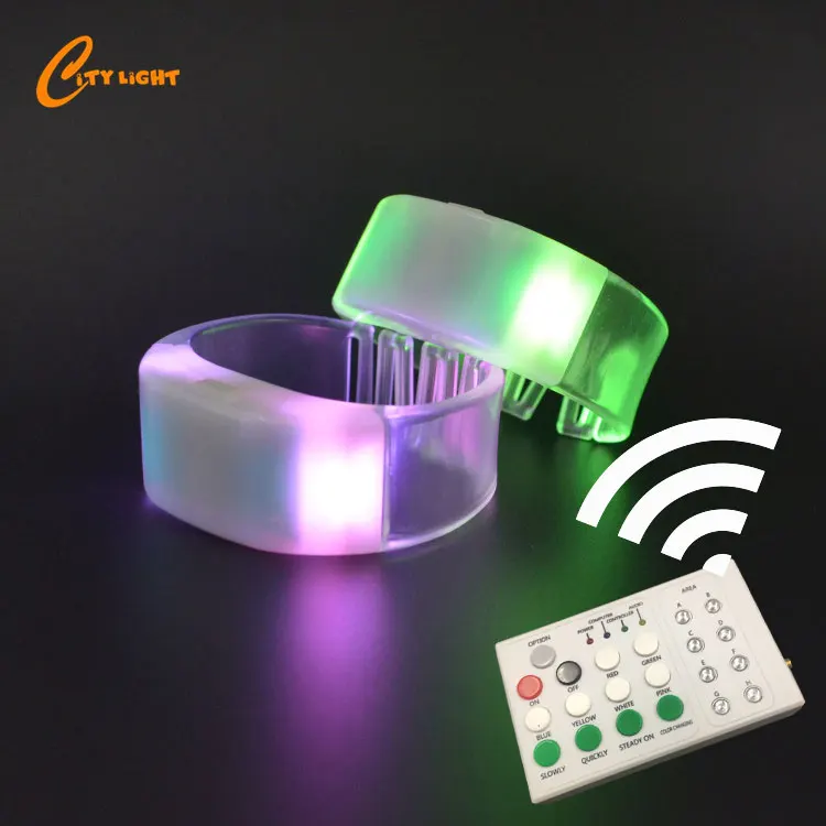 hot sale CR2032 battery replaceable silicone flashing radio control led wristband