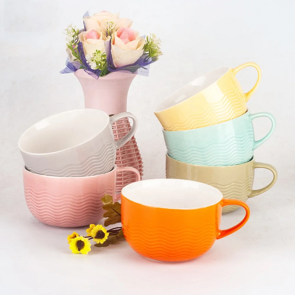 Microwave safe 450ml embossed ceramic soup mug