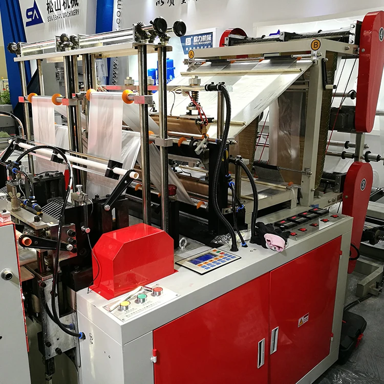 Automatic Bag Making Cold Cutting Machine For T-shirt bag