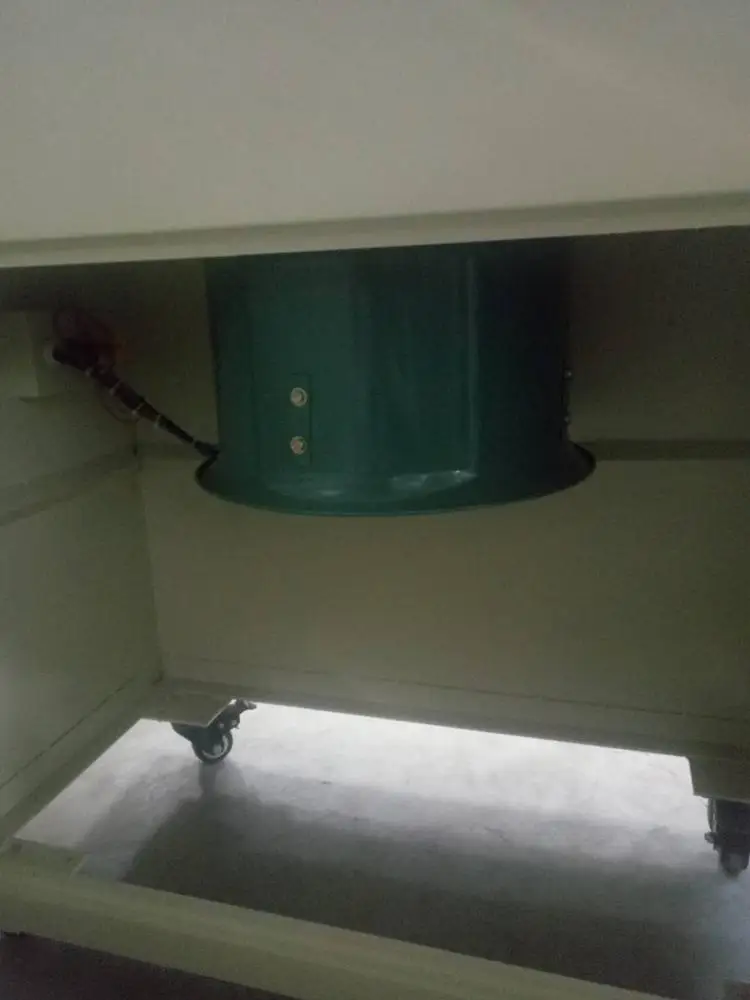 Caps Peak Cooling Machine