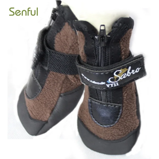 Dog Booties with Reflective Outdoor Pet Shoes for Medium Dogs 4Pcs Non-Slip dogs shoes
