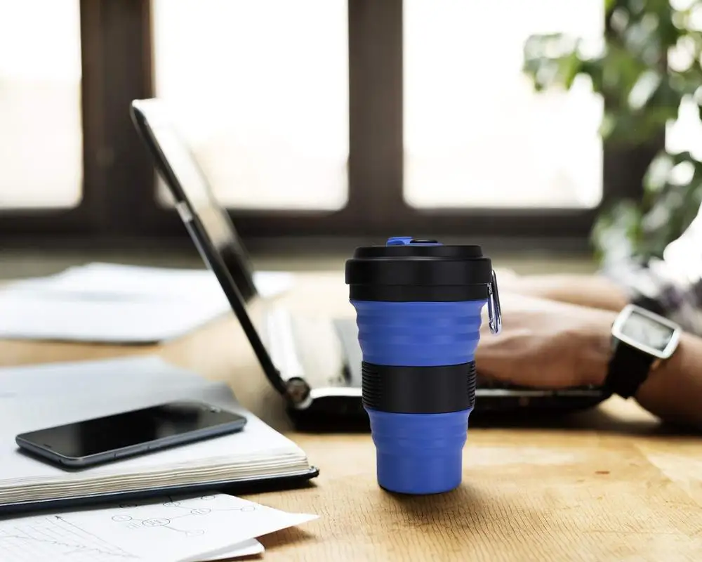 Wholesale new design reusable 550ml silicone travel folding collapsible coffee cup