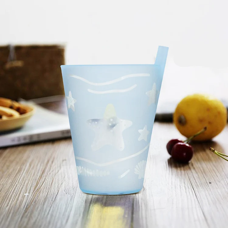 
Amazon Hot Sale Children Plastic Drinking Water Cups Built in Drinking Straw Fruit Juice Milk Drink Home Cup Juice Cup 
