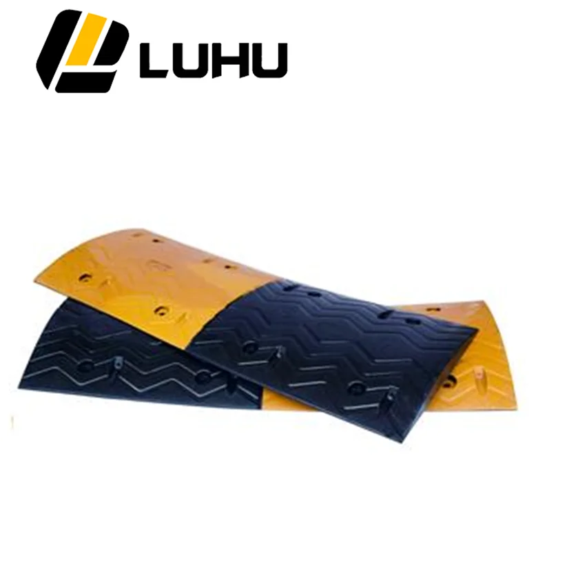 Car Speed Bump Hump 1000mm*380mm*45mm Rubber Road Speed Hump