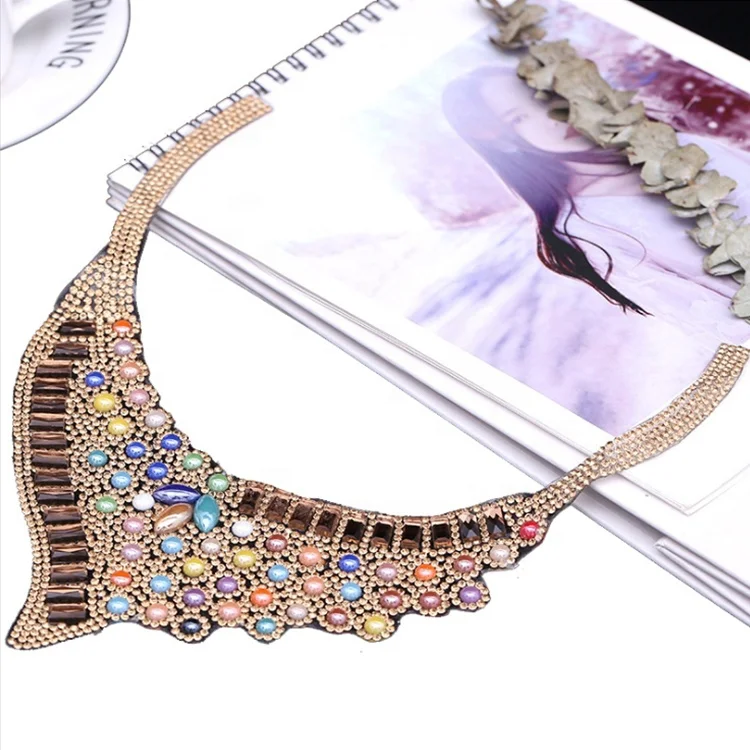 
Wedding Necklace AppliquesTemplate Material Custom Rhinestone Transfer 