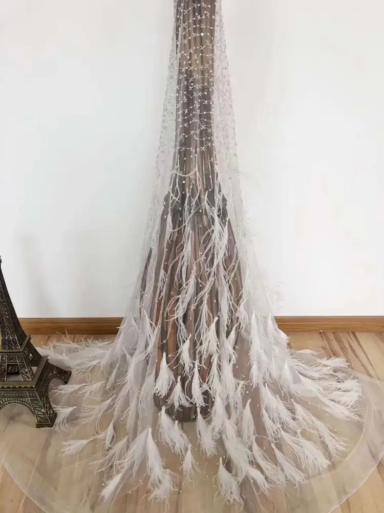  Французская 3d кружевная ткань с белыми перьями для свадебного платья оптовая продажа сетчатая
