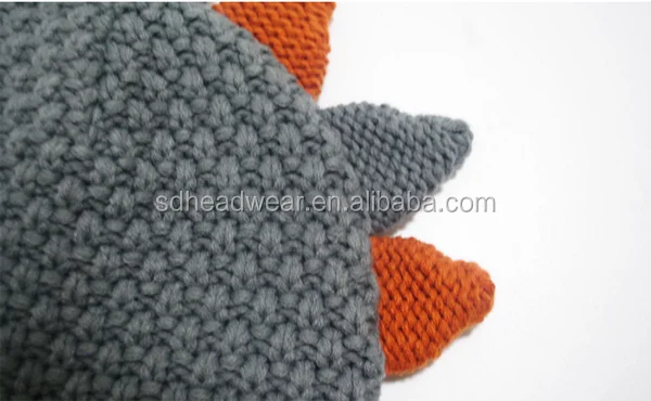 lovely cartoon handmade Baby Hats dinosaur crochet beanie with earflap