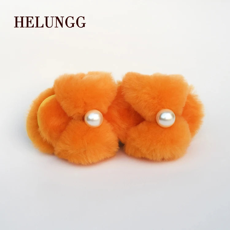 
2020 new arrival Model Winter warm Wool Home indoor Slippers with artificial pearl for women 
