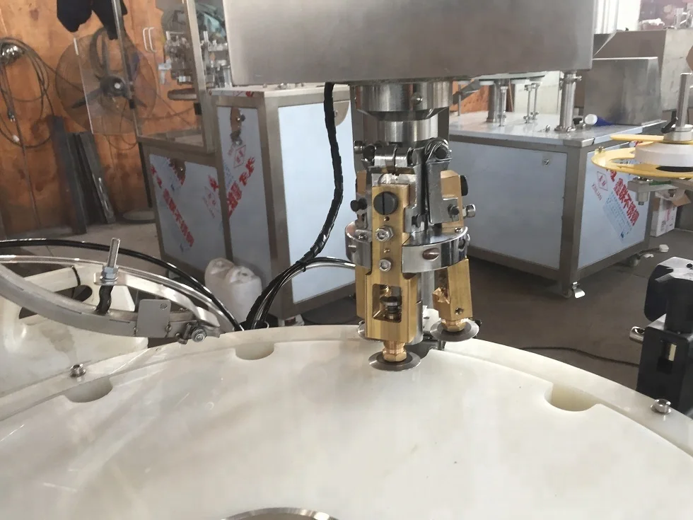 
China end manufacturer top quality full automatic filling glass bottle oral vial capping machine 